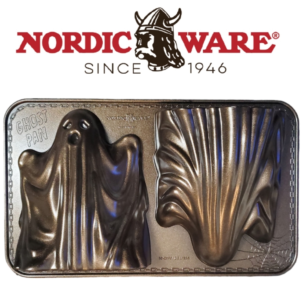 Nordic Ware 3D Stand Up Ghost Cake Pan Halloween Non Stick Bakeware 10 Cups